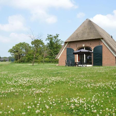 Monumental Farm In The Ash Landscape Villa Geesteren  ภายนอก รูปภาพ
